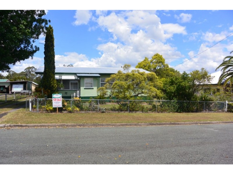 17 Mitchell St, Beaudesert QLD 4285
