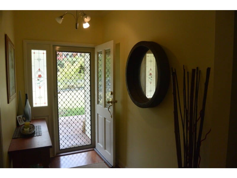 3 Lakeside Court, Beaudesert QLD 4285