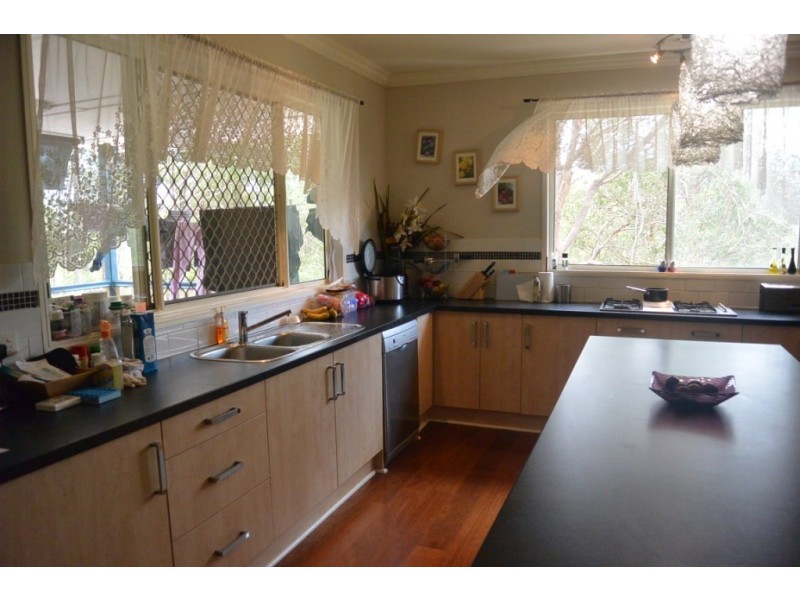 3 Lakeside Court, Beaudesert QLD 4285