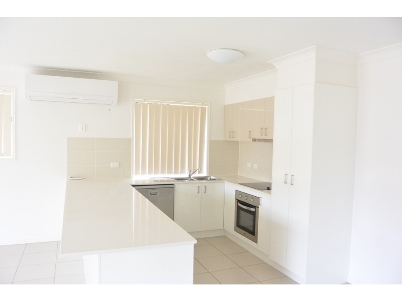 3 Phoebe Way, Beaudesert QLD 4285