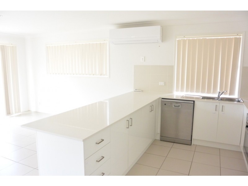 3 Phoebe Way, Beaudesert QLD 4285