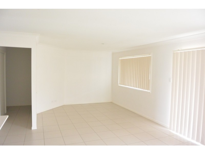 3 Phoebe Way, Beaudesert QLD 4285