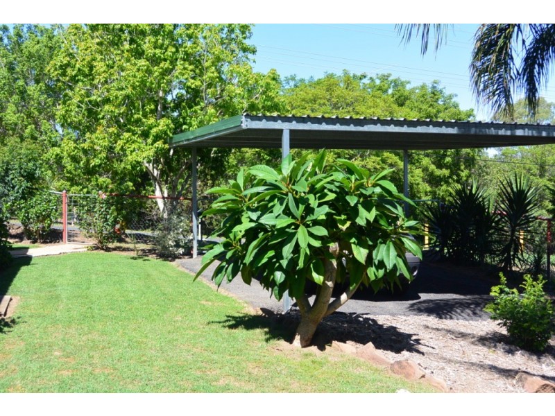 102 Boomerang Dr, Kooralbyn QLD 4285