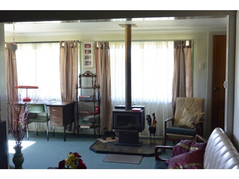 13 Kerwin Rd, Beaudesert QLD 4285