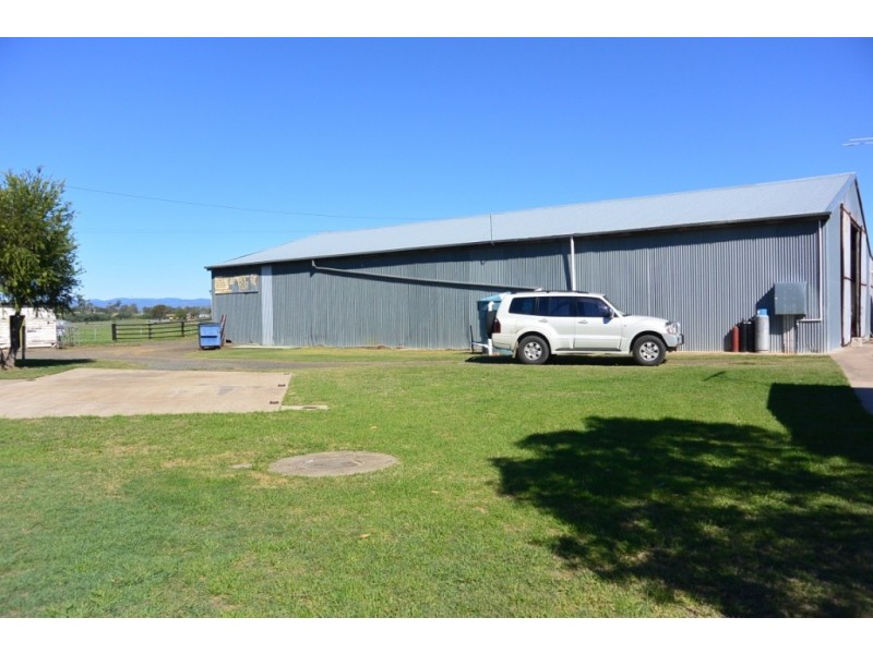 13 Kerwin Rd, Beaudesert QLD 4285