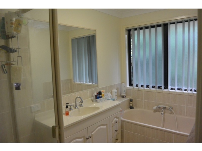 6 Tequesta Dr, Beaudesert QLD 4285