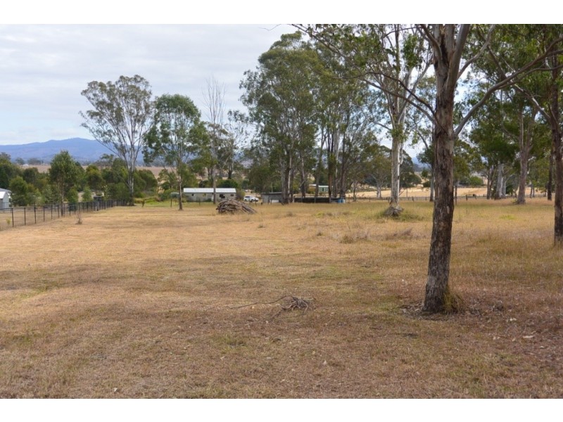 77 Brolga Rd, Beaudesert QLD 4285