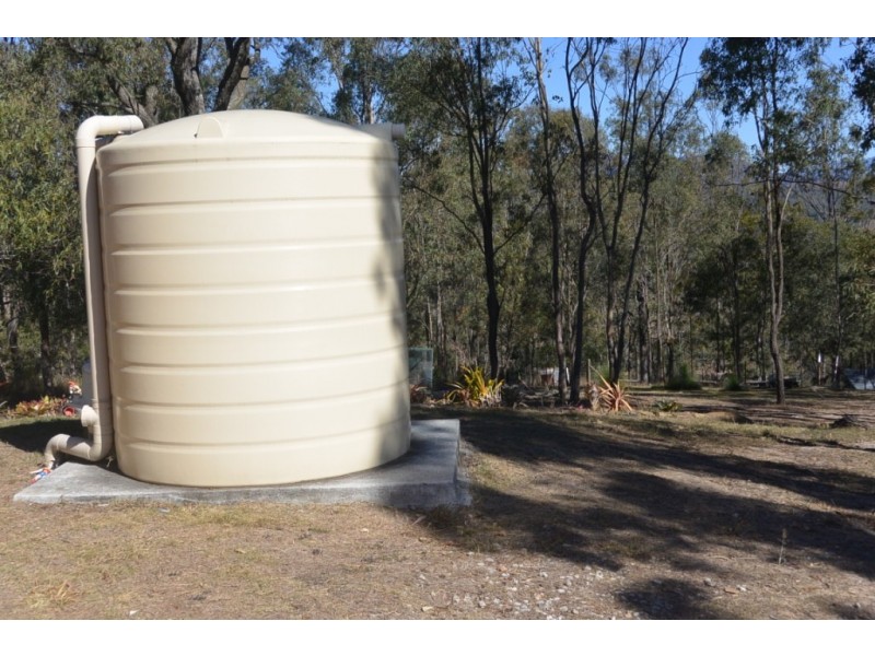 1-3 Charles Cl, Kooralbyn QLD 4285