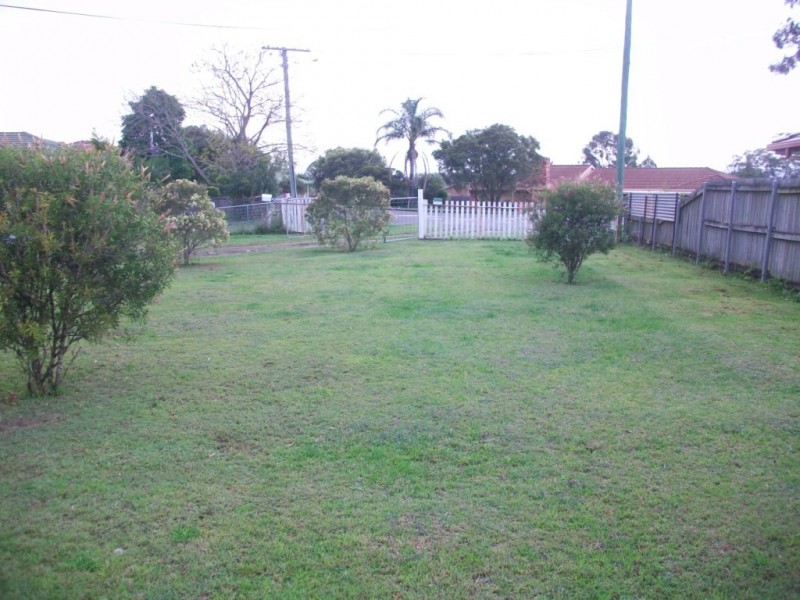 12 Palm Ct, Beaudesert QLD 4285