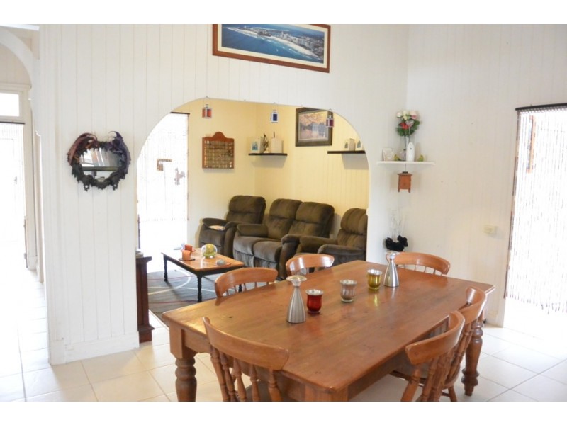 19 Birnam St, Beaudesert QLD 4285
