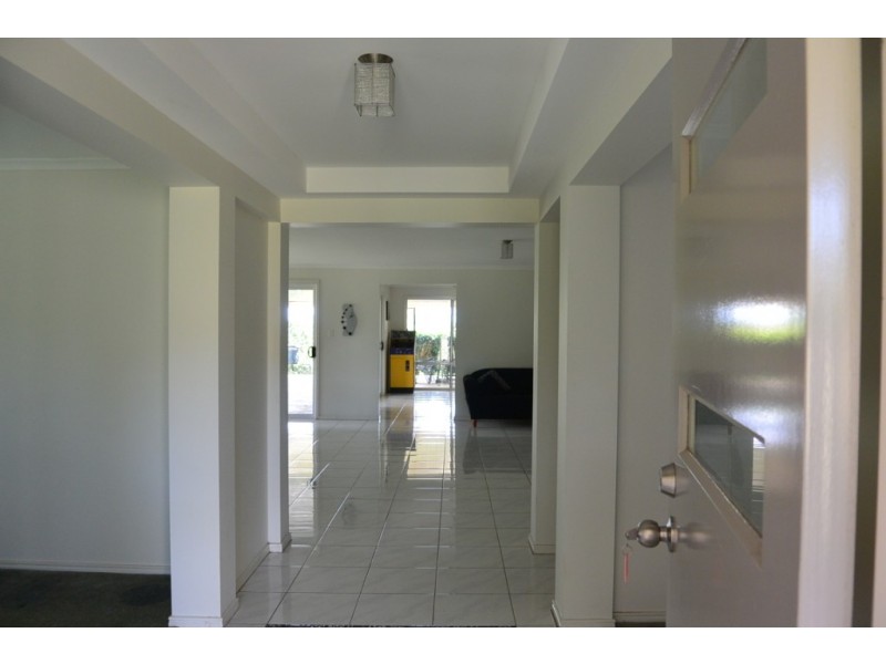 48-50 Glycine Ct, Beaudesert QLD 4285