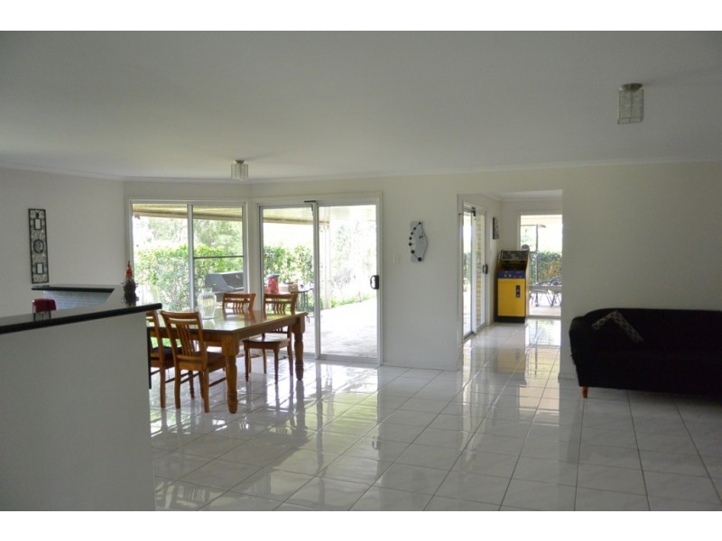 48-50 Glycine Ct, Beaudesert QLD 4285