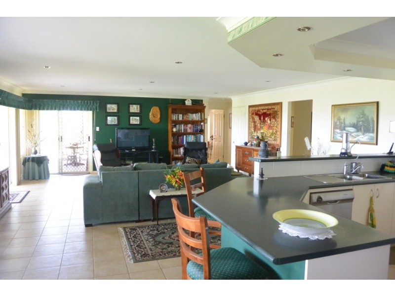 208 Oaky Creek Road, Beaudesert QLD 4285