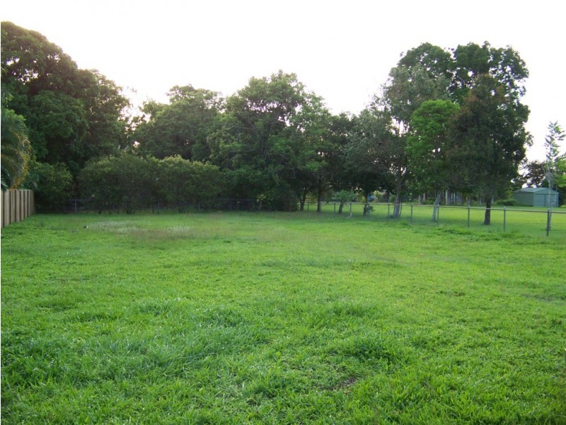 17 Nielsen St, Aloomba QLD 4871