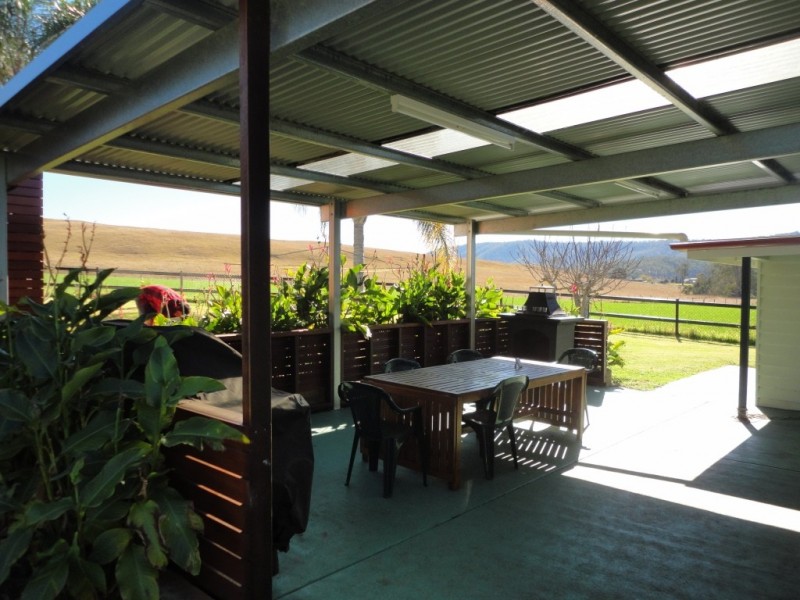 56 Haack Rd, Christmas Creek QLD 4285