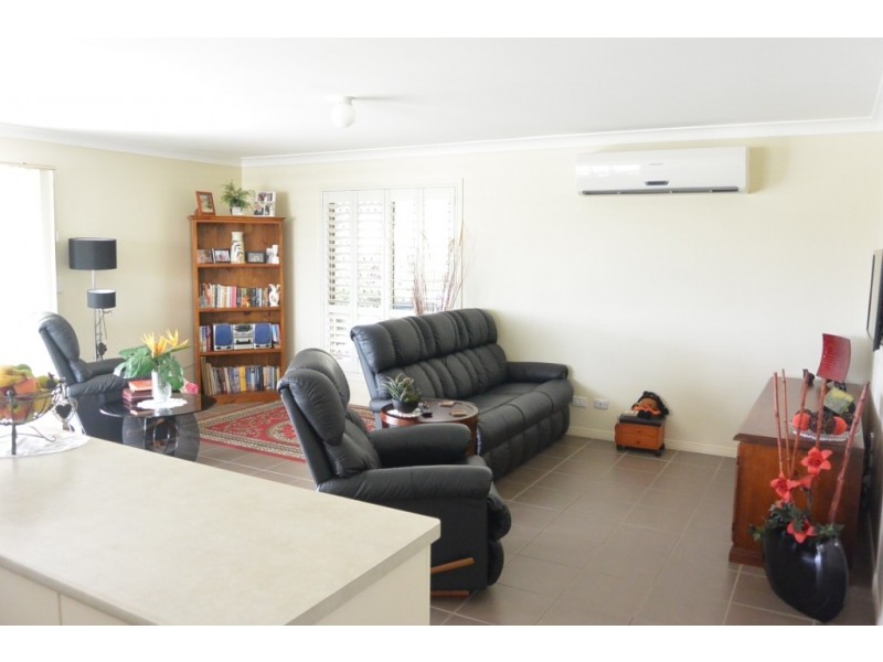 13 Hillside Cres, Beaudesert QLD 4285