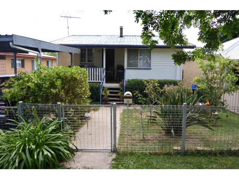 8 Pitt Street, Beaudesert QLD 4285