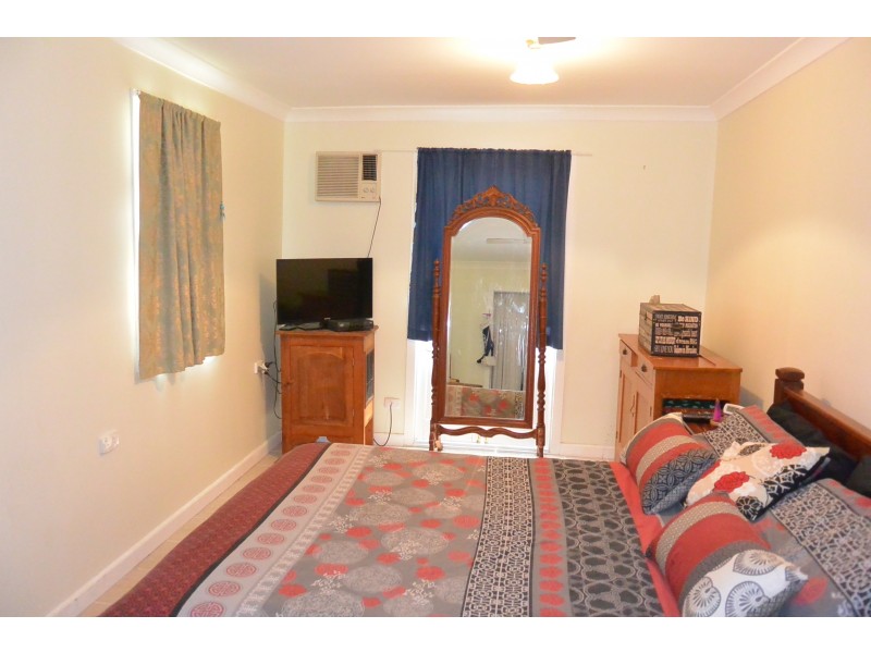 8 Pitt Street, Beaudesert QLD 4285