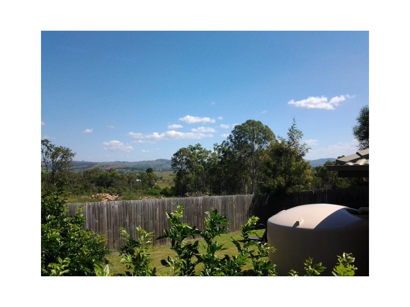35 Tequesta Drive, Beaudesert QLD 4285