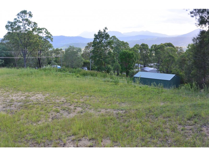28-32 Brooks Drive, Kooralbyn QLD 4285