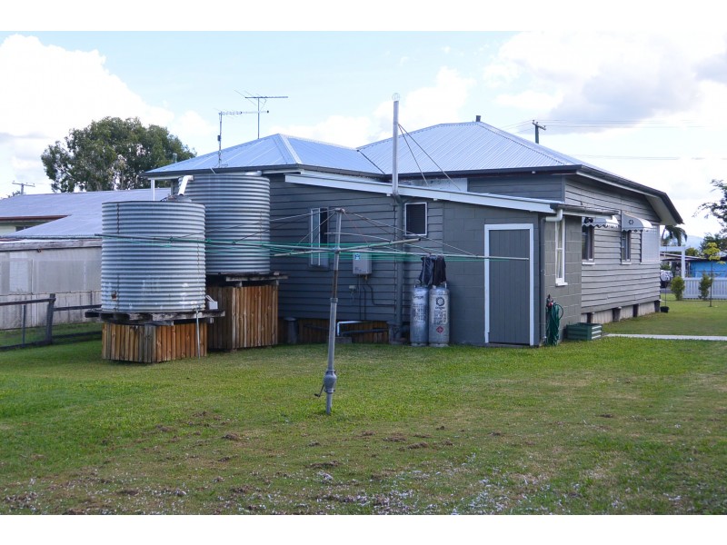 13 Hart Street, Beaudesert QLD 4285