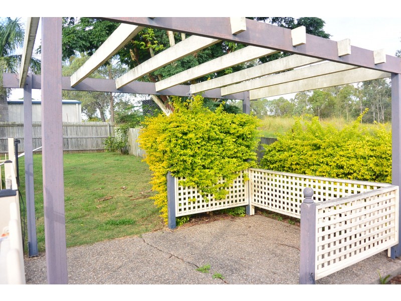 75 Brooklands Drive, Beaudesert QLD 4285