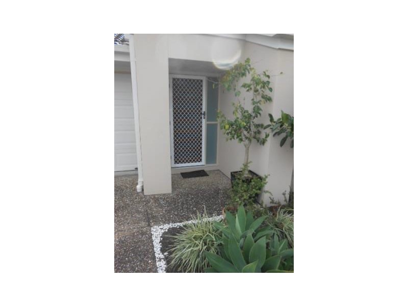 11 Hugo Drive, Beaudesert QLD 4285