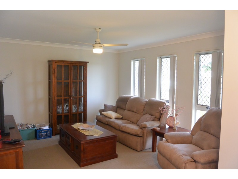 11 Hugo Drive, Beaudesert QLD 4285