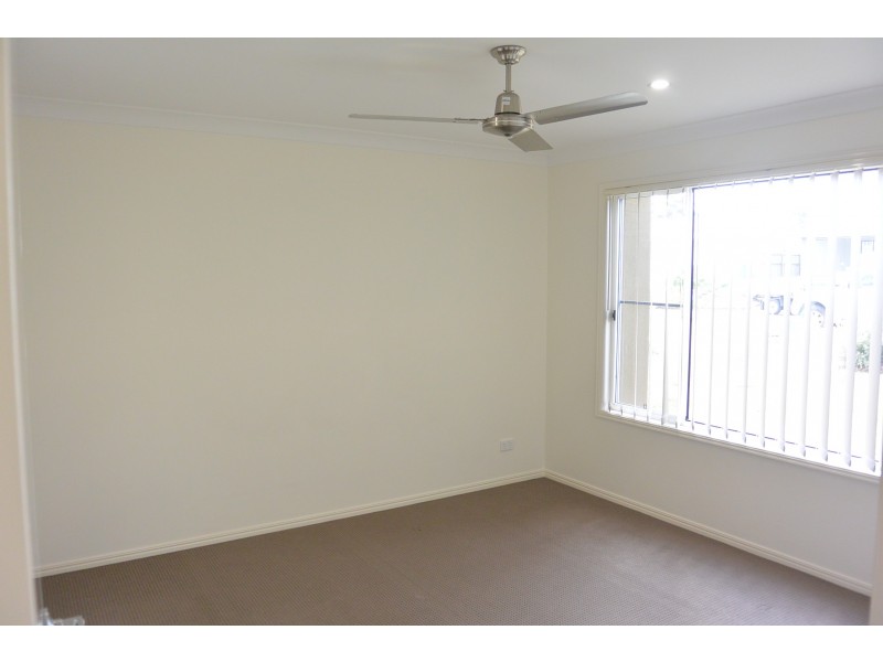 10 Phoebe Way, Beaudesert QLD 4285