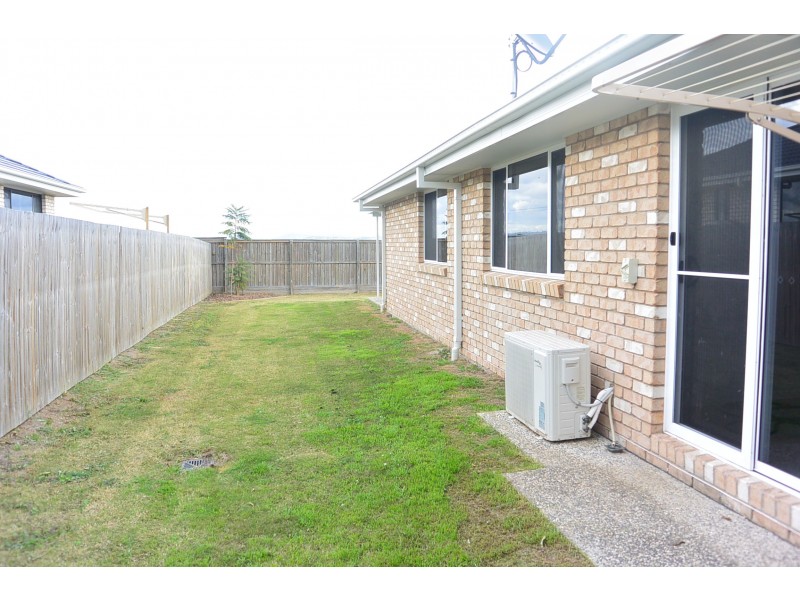 10 Phoebe Way, Beaudesert QLD 4285