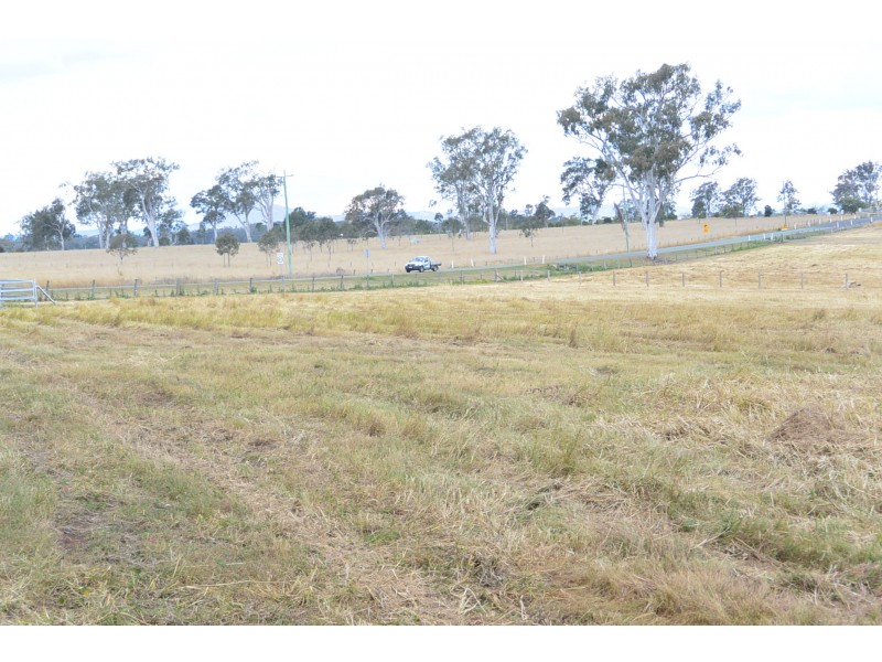 12 Cryna Road, Beaudesert QLD 4285