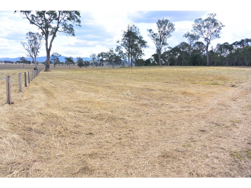 12 Cryna Road, Beaudesert QLD 4285