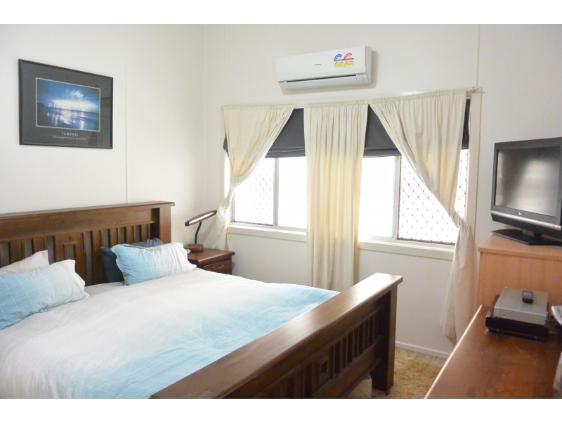 9 Boundary Street, Beaudesert QLD 4285