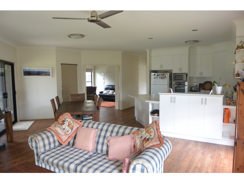 13 Tequesta Drive, Beaudesert QLD 4285