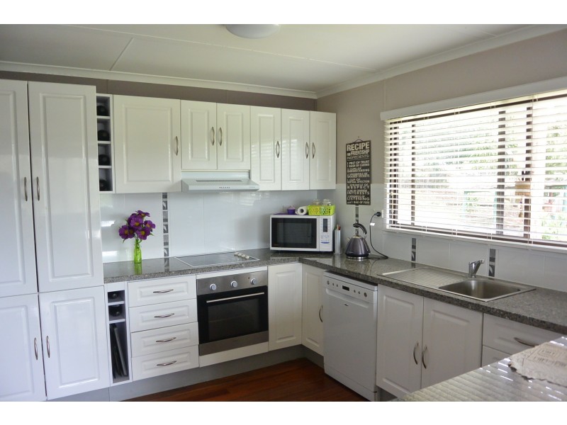 26 Hargrave Street, Rathdowney QLD 4287