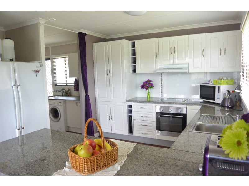 26 Hargrave Street, Rathdowney QLD 4287