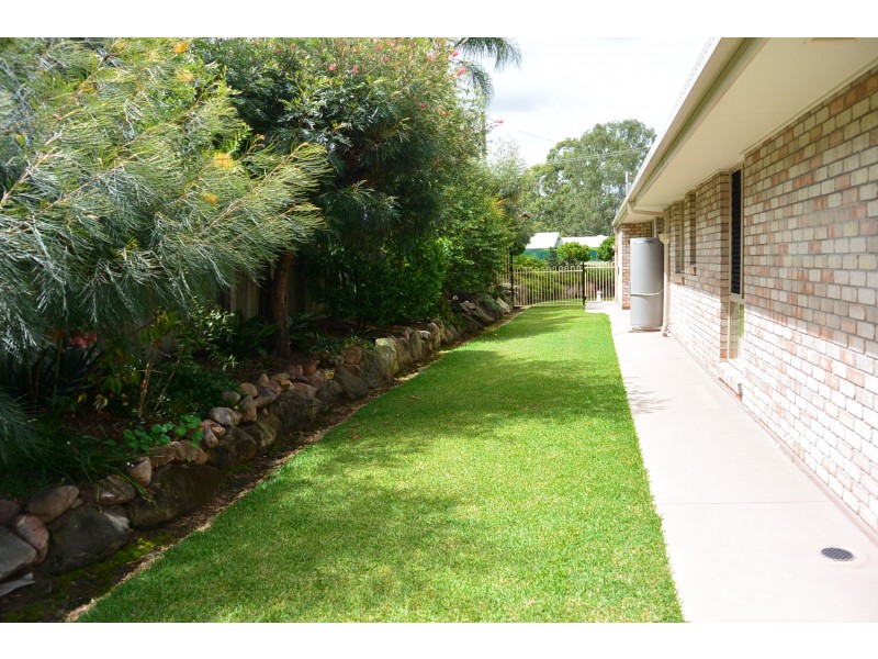 23-25 Lincoln Court, Beaudesert QLD 4285