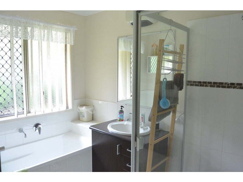 23-25 Lincoln Court, Beaudesert QLD 4285