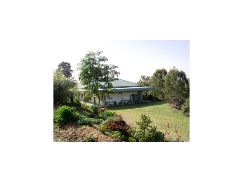 88 KOORALBYN DRIVE, Kooralbyn QLD 4285