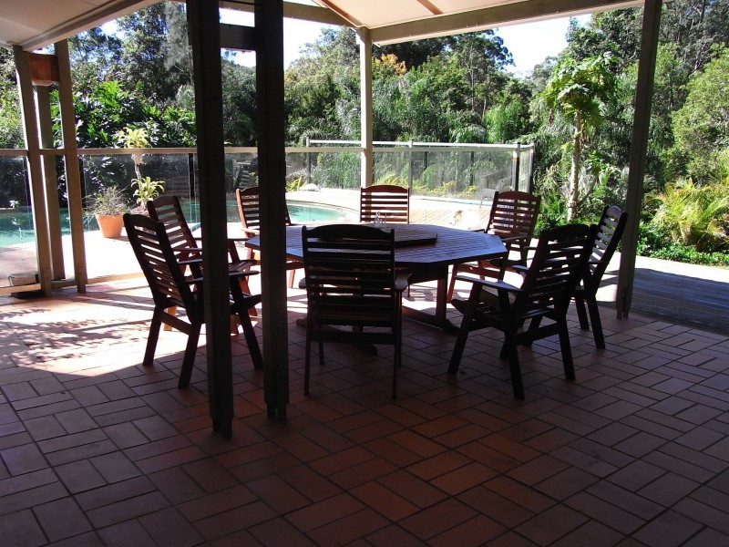 Hunchy QLD 4555