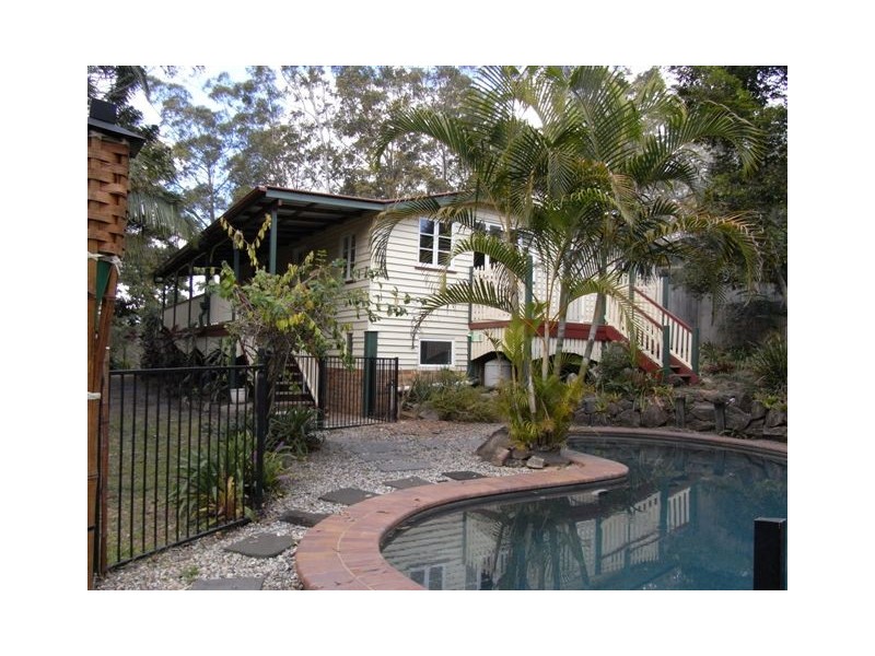 Landers Shoot QLD 4555