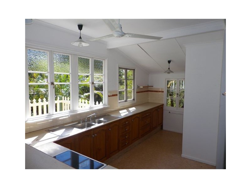 Landers Shoot QLD 4555