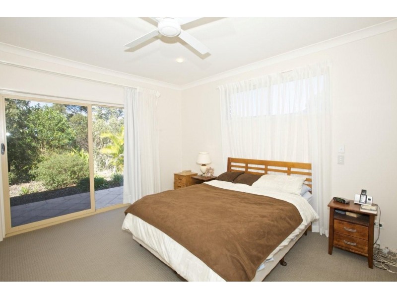 Hunchy QLD 4555