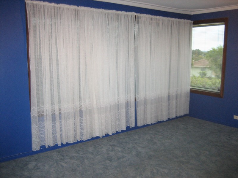 12 Frost St, Swan View WA 6056