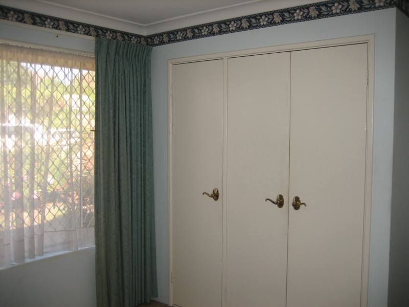 2/11 ELVIRE STREET, Midland WA 6056