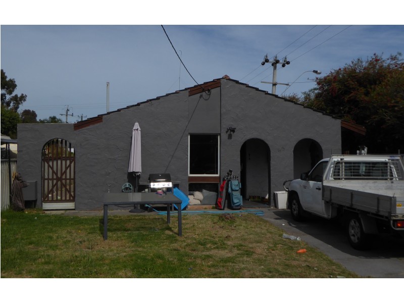 63 WROXTON STREET, Midland WA 6056