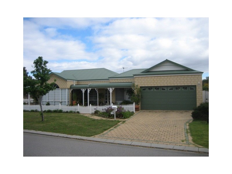 1 BEROONA PLACE, Jane Brook WA 6056