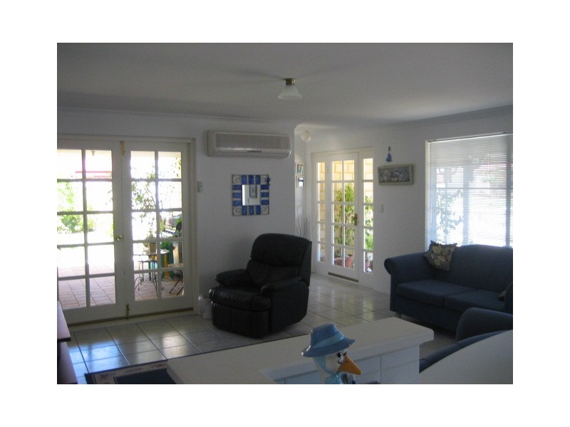 1 BEROONA PLACE, Jane Brook WA 6056