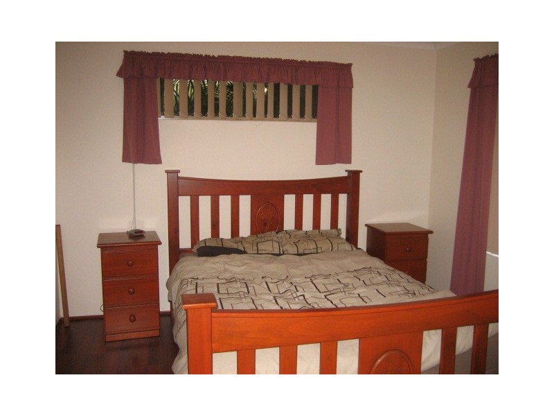 37 Markham Way, Swan View WA 6056