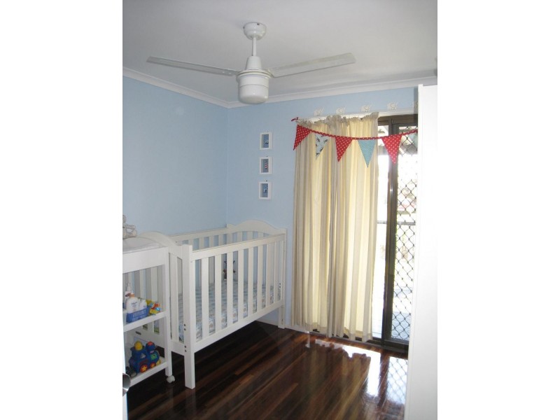 21 Frank Street, Scarborough QLD 4020